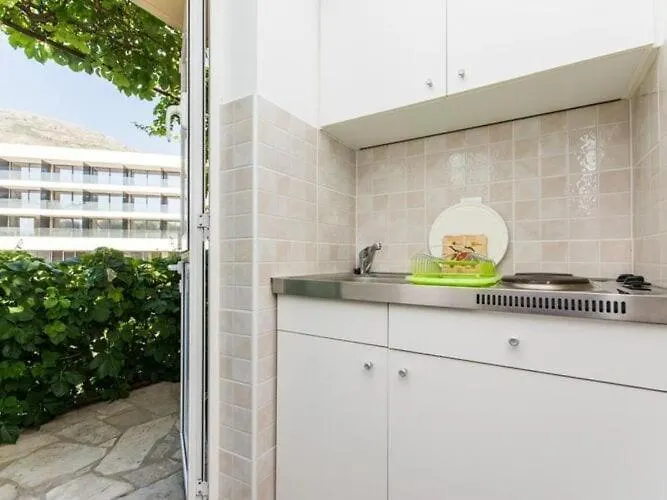 Apartment & Jokovic